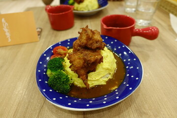 Omurice.