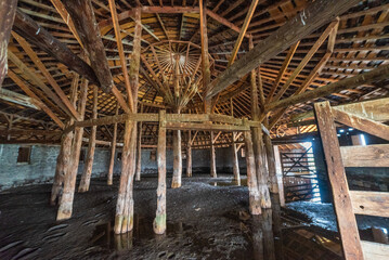 Incredible Design In Round Barn