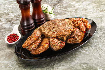 Delicous gurmet Steamed hairy crab