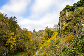 View of Manderscheid Castle near the Eifel town of Manderscheid.
