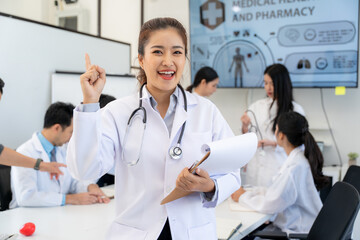 Fototapeta premium Enthusiastic Doctor Leading Medical Team Meeting