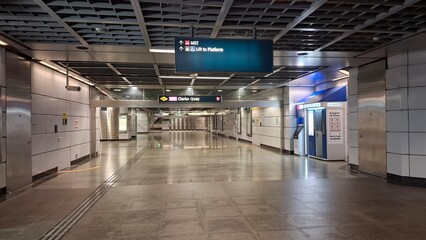 Signages and Wayfinding at Singapore Subway Metro Stations | May 2025