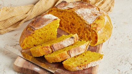 Kurkuma Brot