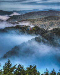 雲海と備中松山城