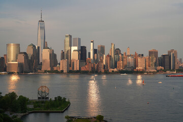 Naklejka premium Panorama of Lower Manhattan from the Hudson River.