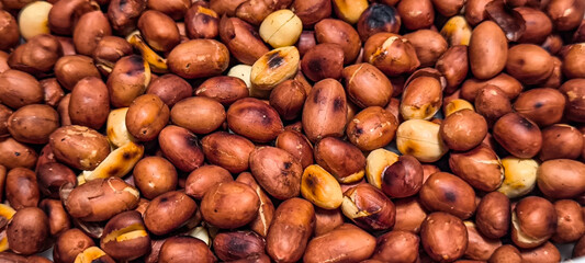 Roasted peanuts for cooking. Add flavor to food.