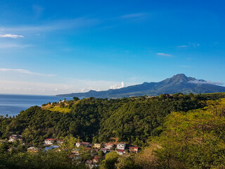 Montagne Pelée vue du Carbet Martinique © xlatlantique