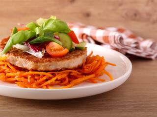 Plant based meat with vegetables