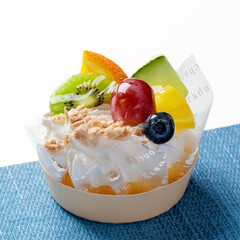 夏素材のフルーツケーキ
