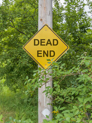 Dead End yellow sign