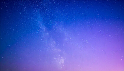 Obraz premium 青紫グラデーションにきらめく星々が漂うモダンな夜空背景 Modern Starry Night Background with Sparkling Blue-Purple Gradient 