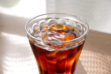 氷の入ったアイスコーヒー　イメージ