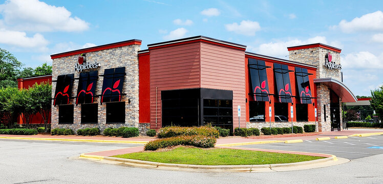Applebee's restaurant, Fayetteville, North Carolina, USA