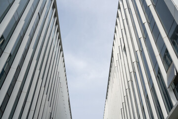 Obraz premium modern office building with glass window