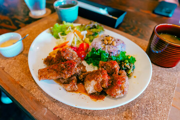 Best Cafe Store near Usa Shrine