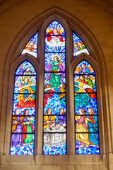 スペインマドリードにあるアルムデナ大聖堂のとても美しい風景