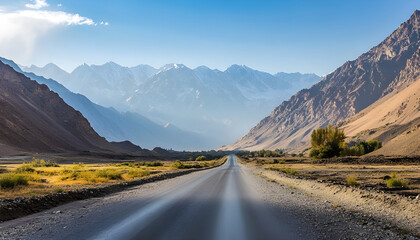 Naklejka premium Scenic asphalt highway amidst high desert mountains