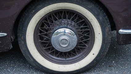 Vintage wire wheel and whitewall tire