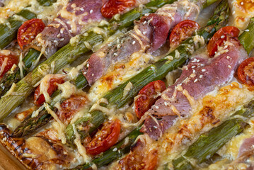 szparagi, zielone, przekąska, jedzenie, pomidor, ser, posiłek, obiad, włochy, płyta, czerwień, swieży, lunch, szynka, zdrowa, pieczone, zieleń, delikatesowy, cebula, dania