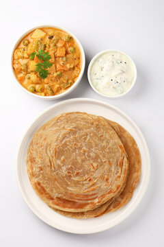 Parotta Kurma & Raita. South Indian famous dish