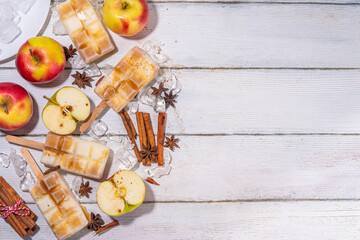 Apple pie ice cream popsicles