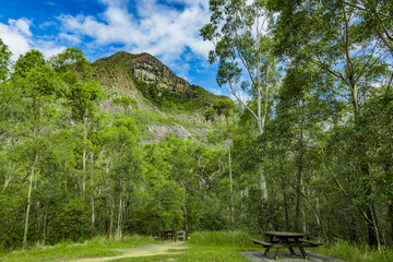 Mount Beerwah im Glasshouse Mountains National Park in Queensland, australien