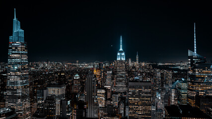 Fototapeta premium New york city at night, panoramic views of NYC, new york city from manhattan bridge