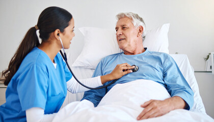Obraz premium Senior Man and Nurse Using Stethoscope for Heartbeat Assessment – Elderly Health Check and Cardiovascular Care in Medical Setting