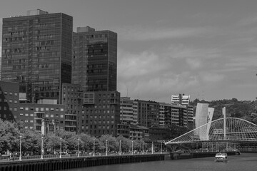 Die stadt Bilbao im spanischen Baskenland