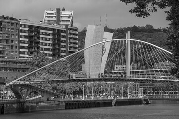 Die stadt Bilbao im spanischen Baskenland