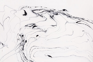 Smooth Thin Strokes With Black