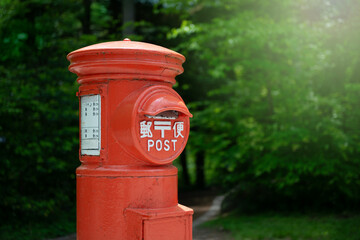 レトロなポスト