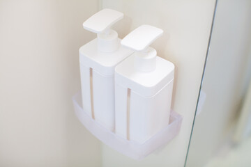 シャンプーなどのボトル