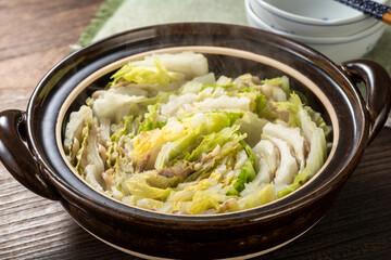 白菜と豚バラの鍋料理