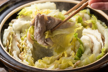 白菜と豚バラ肉の鍋