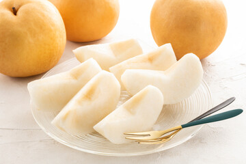 一口大にカットした梨