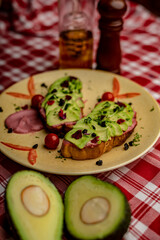 avocado toast with cherry tomatoes