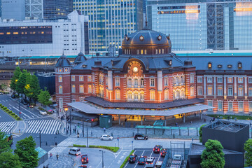 Tokyo Station begins its nighttime illumination at sunset, May 2025, Tokyo, Japan. 東京駅