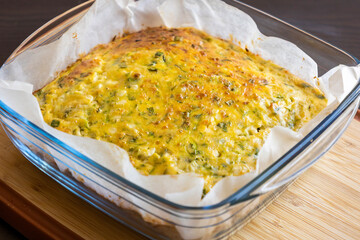 delicious and healthy crustless cottage cheese zucchini quiche. This golden-baked dish is perfect for a make-ahead breakfast or light lunch