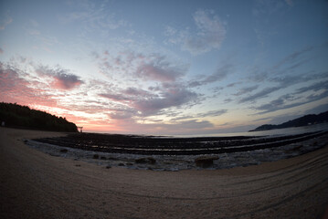 青島海岸の朝焼け