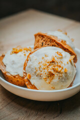 almond muffin