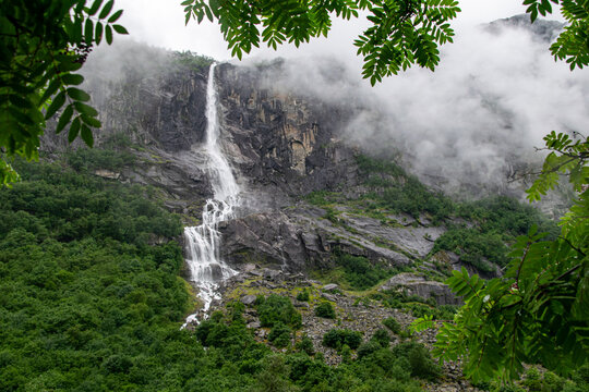 Dining with a View &ndash; Thundering Waterfall at Briksdalen Lodge, Norway