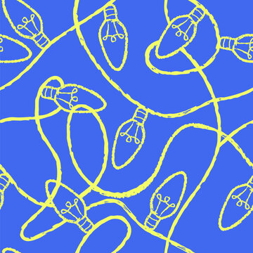 Seamless pattern with loops light bulbs garland. Vector pencil or chalk hand drawn background with christmas lights