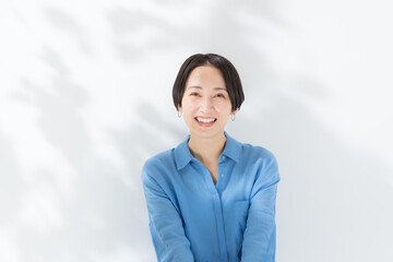 ミドル　女性　ポートレート
