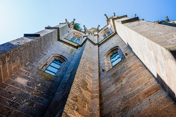 Opactwo św. Michała Archanioła na Mont Saint-Michel – były męski klasztor benedyktyński na wzgórzu Mont Saint-Michel, we Francji.