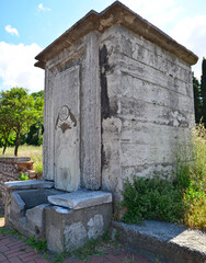 Fototapeta premium Kasapbasi Hasan Efendi Fountain in Fatih, Istanbul, Turkey was built during the Ottoman period.