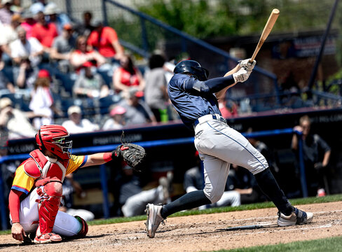 baseball batter and catcher