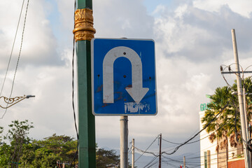 U Turn Sign on Decorative Pole