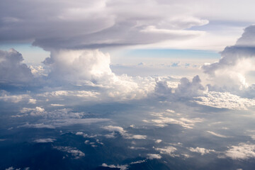 Obraz premium clouds seen from an airplane window
