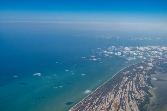 Fototapeta beach as seen from an airplane window horizontal